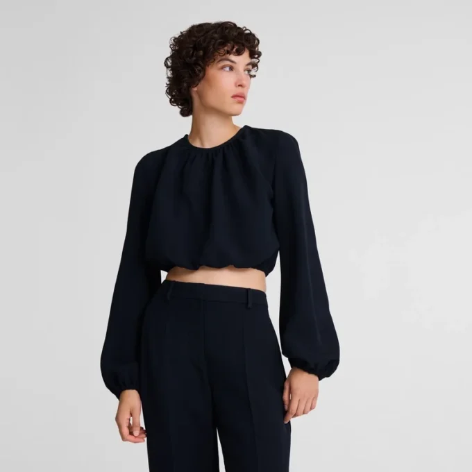 Black – Crepe Top Black – Crepe Top