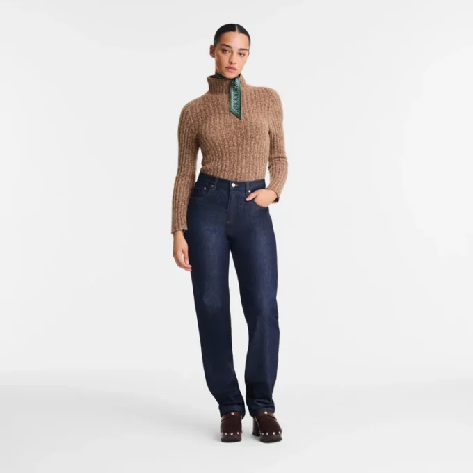 Chocolate – Knit High neck sweater