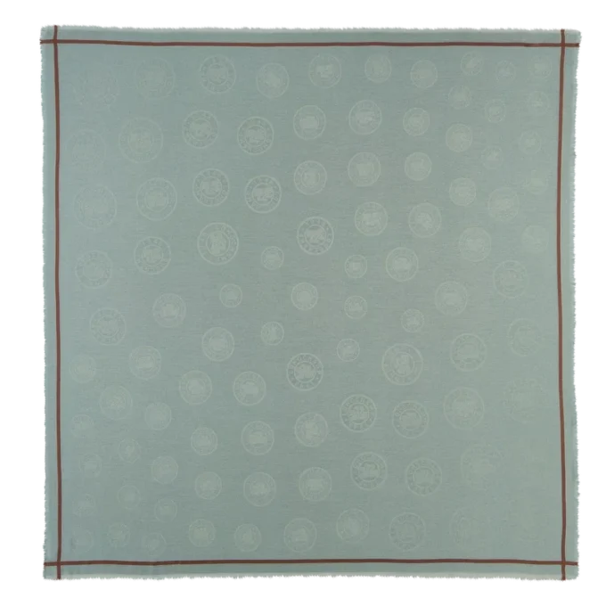 La Médaille Longchamp Shawl La Médaille Longchamp Shawl