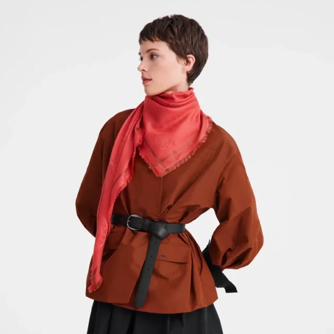 La Médaille Longchamp Shawl La Médaille Longchamp Shawl