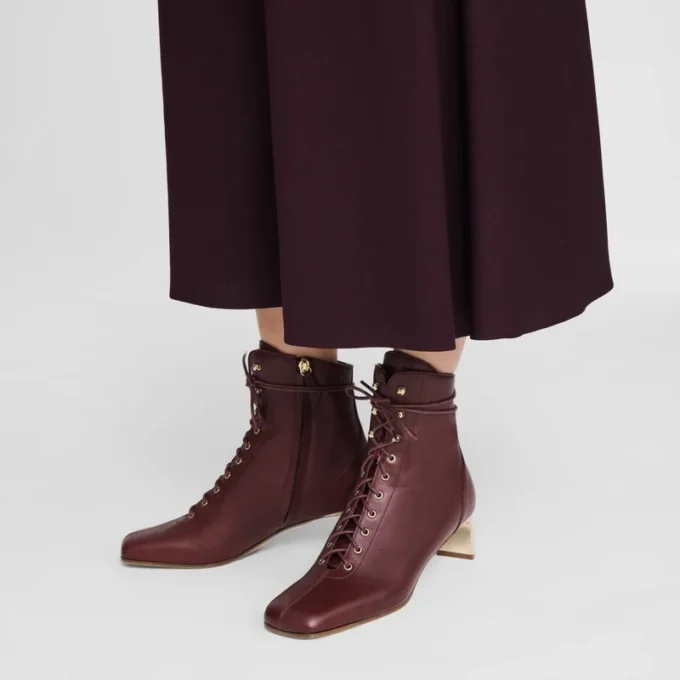 La Patineuse High heel low boots La Patineuse High heel low boots