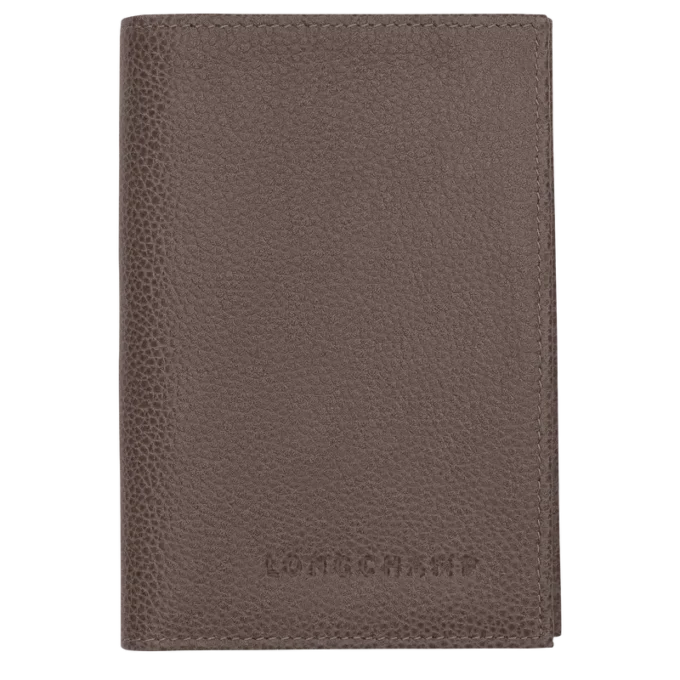Le Foulonné Passport cover