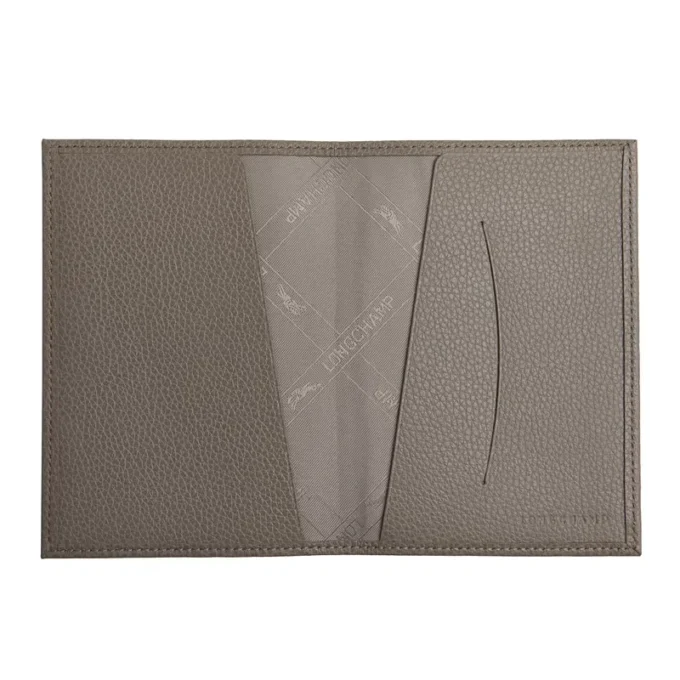 Le Foulonné Passport cover Le Foulonné Passport cover