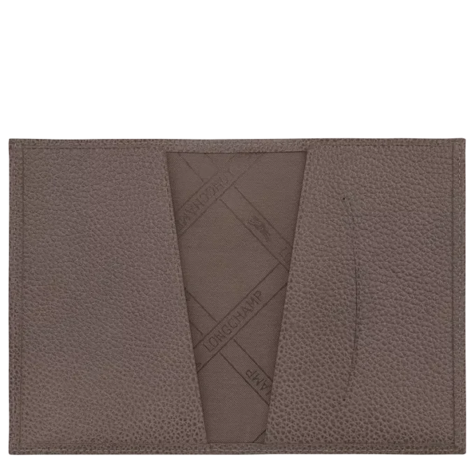Le Foulonné Passport cover