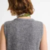 Sleeveless cardigan